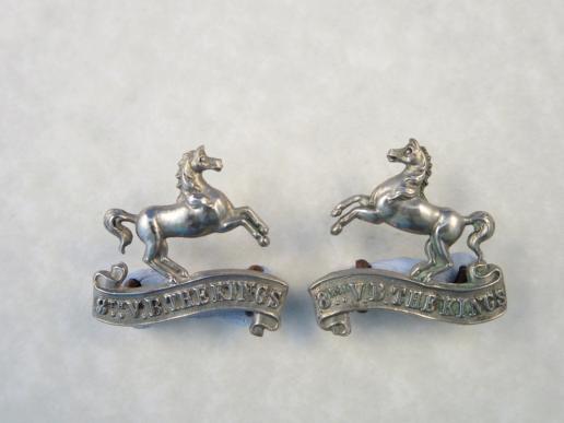 The Kings 8th Liverpool Scottish Officers Silver Collar badges