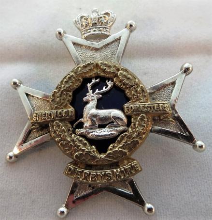 QVC The Derbyshire (Sherwood Foresters) Officers Glengarry or Forage cap badge