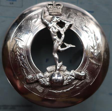61st City of Edinburgh Regiment TA Pipers Glengarry badge