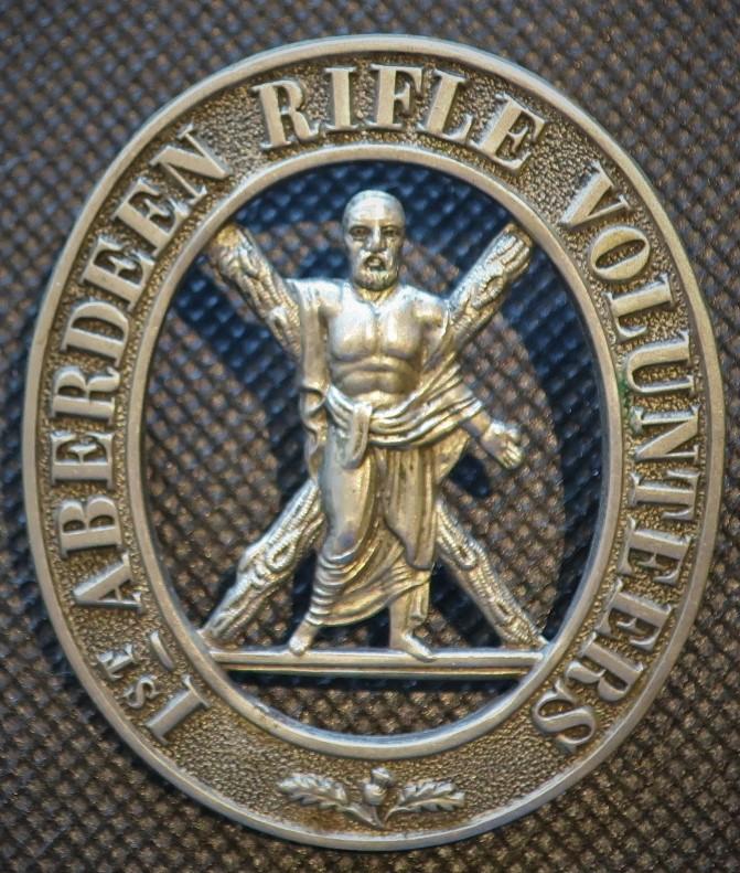 Victorian1st Aberdeen Rifle Volunteers Glengarry and Bonnet badge